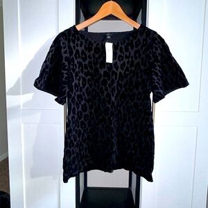 BRAND NEW Top! By Ann Taylor. Size M